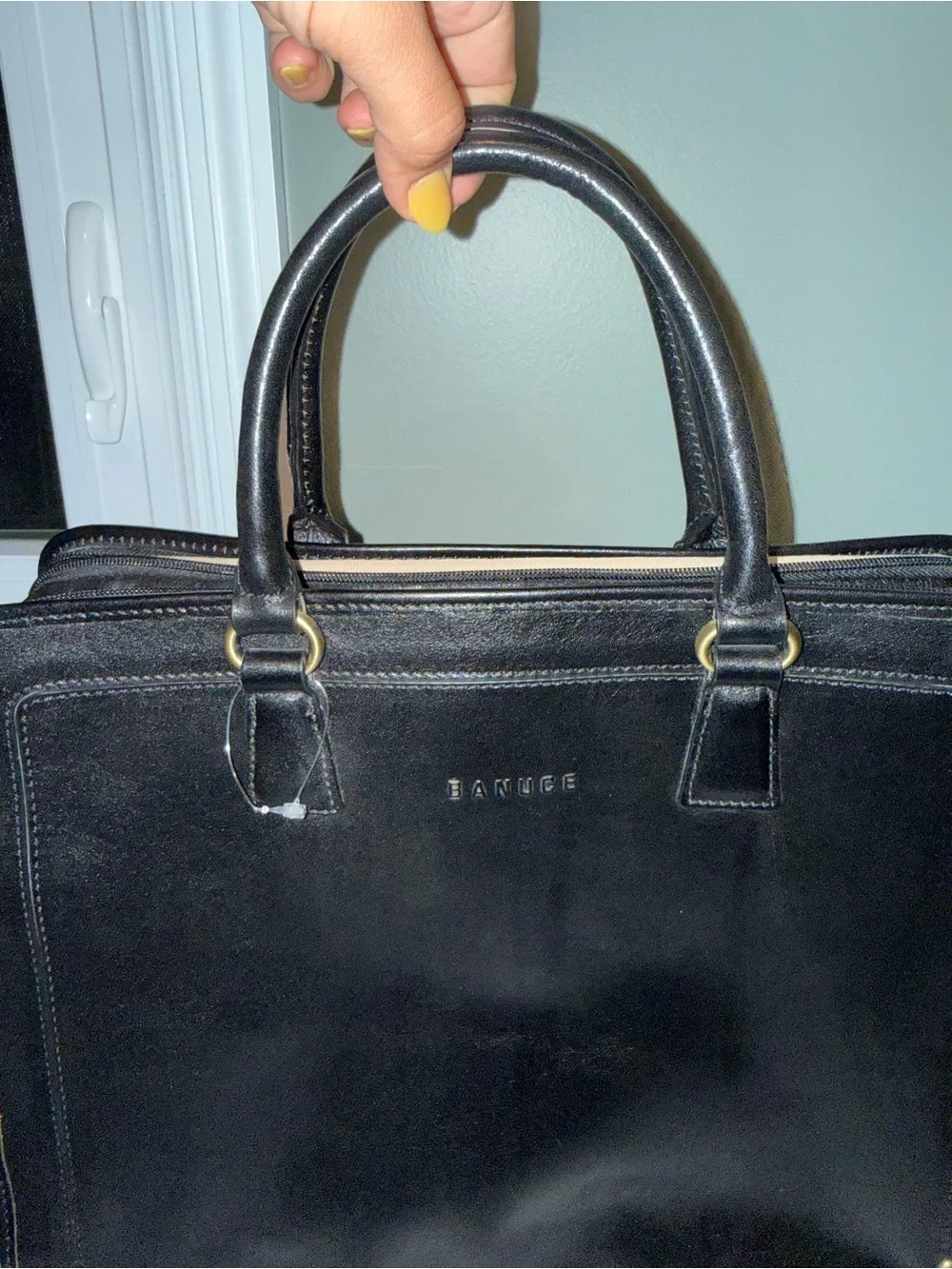 Banuce leather briefcase